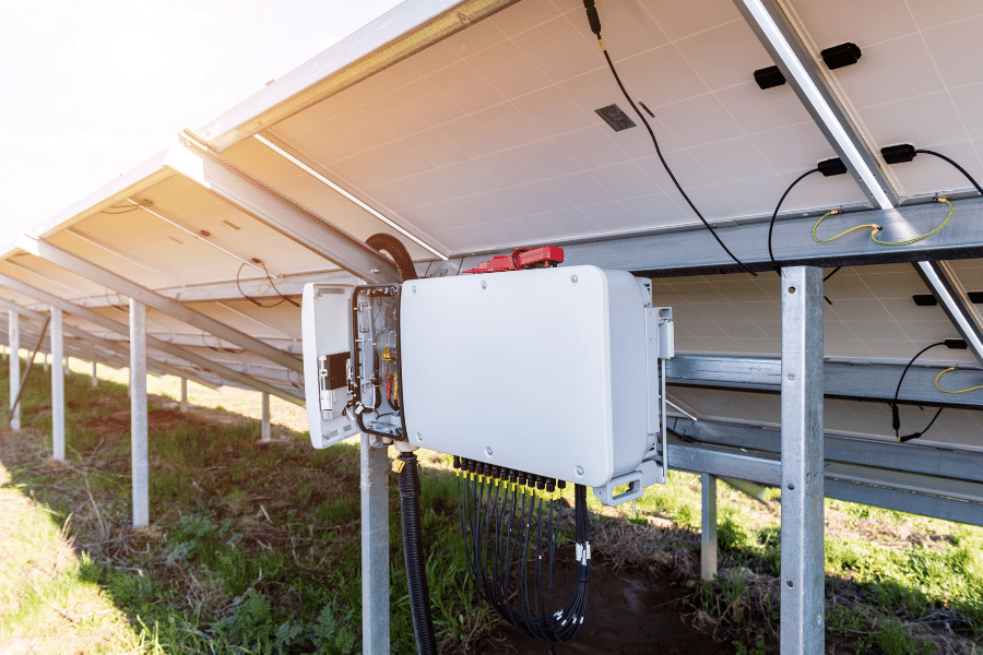 Inverter Fotovoltaico: Come Funziona e Come Sceglierlo - Switcho